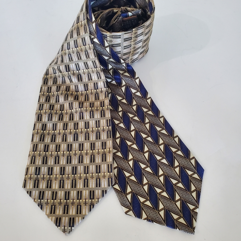 DI MOGGIO Lot Of 2 100% Silk Neckties Tie Geo Blues Tan Black Metallic Gold VTG